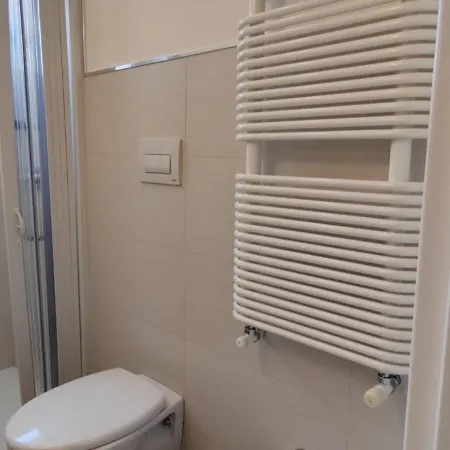 Casa Trieste Fiera Apartamento *